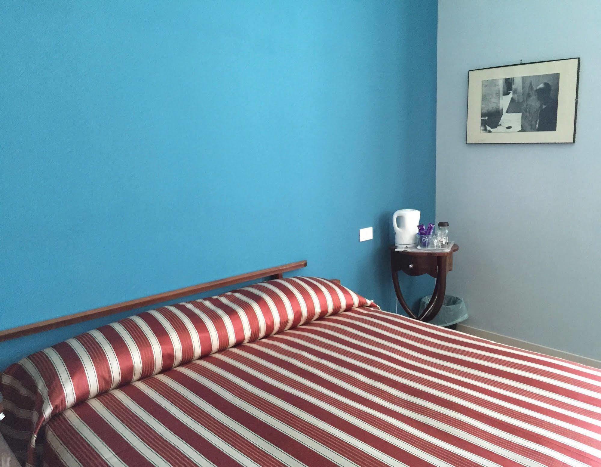 Pousada Romana Bed & Breakfast Luaran gambar